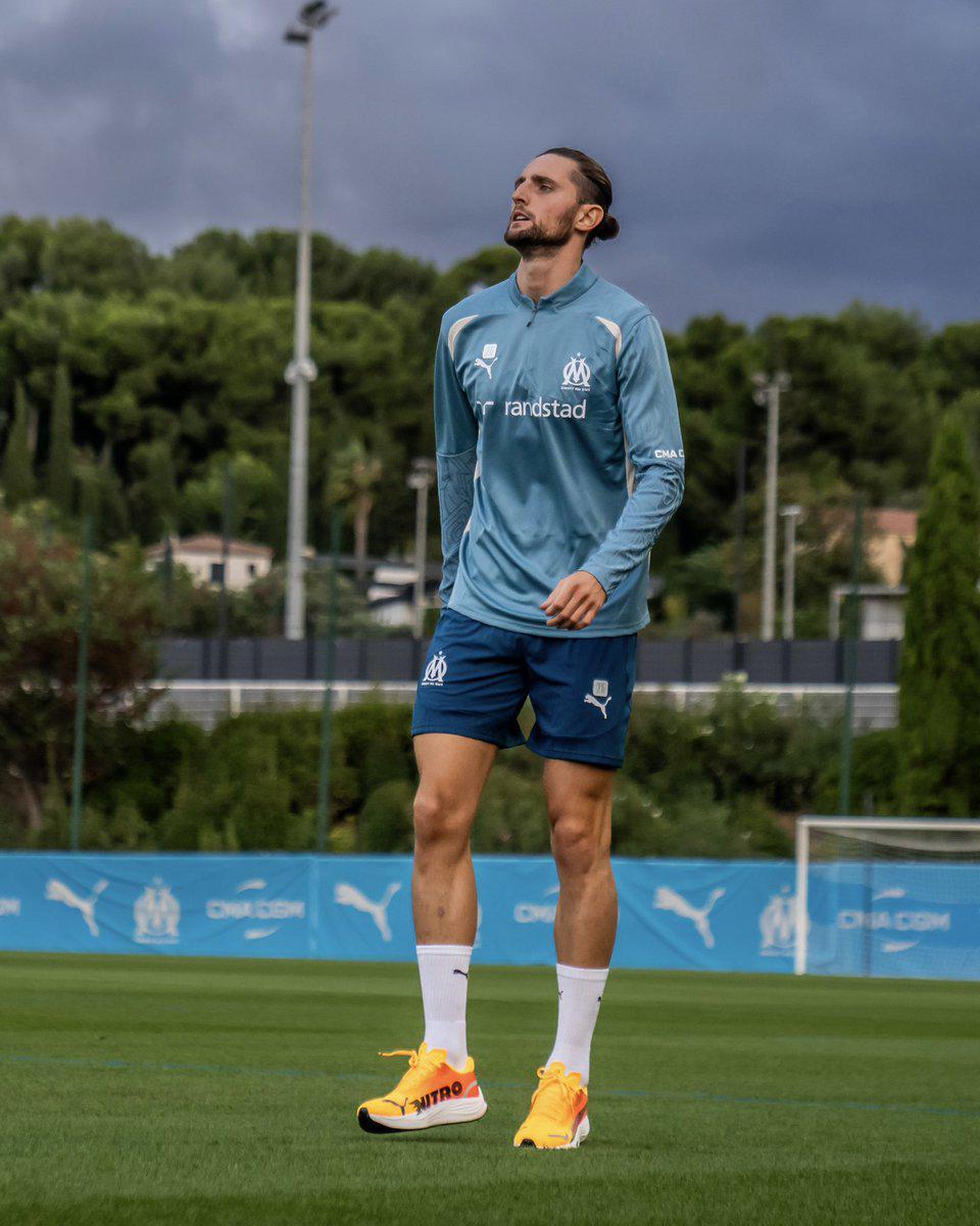 莫雷托：阿莱格里点名想要拉比奥，米兰已对此展开行动